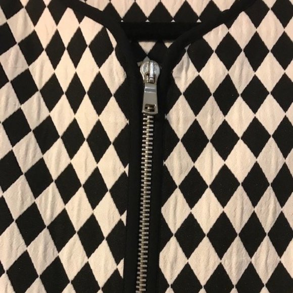 H&M  Black and White Jacquard Zipper Bomber Jacket in Kite Print - Picture 3 of 13